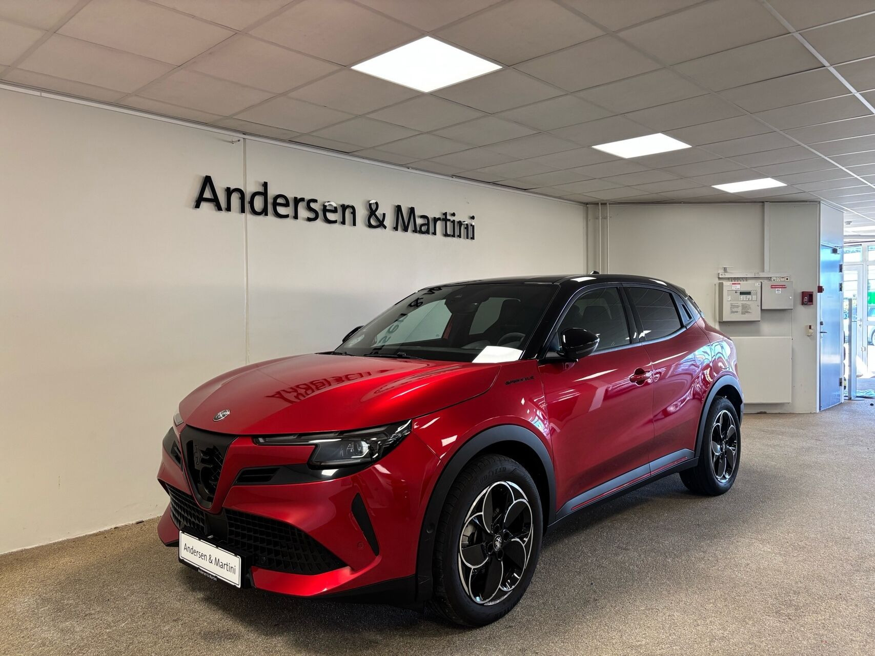 Alfa Romeo Junior EL Speciale 156HK 5d Aut.