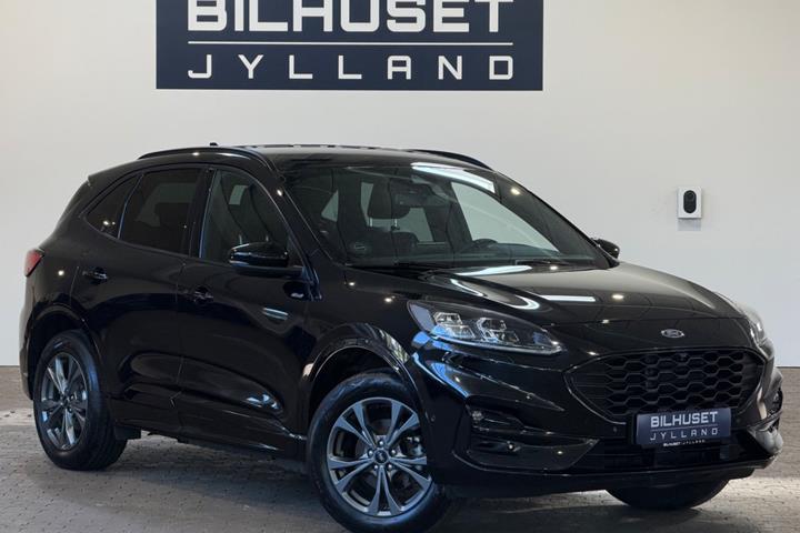 Sort Ford Kuga fra 2022
