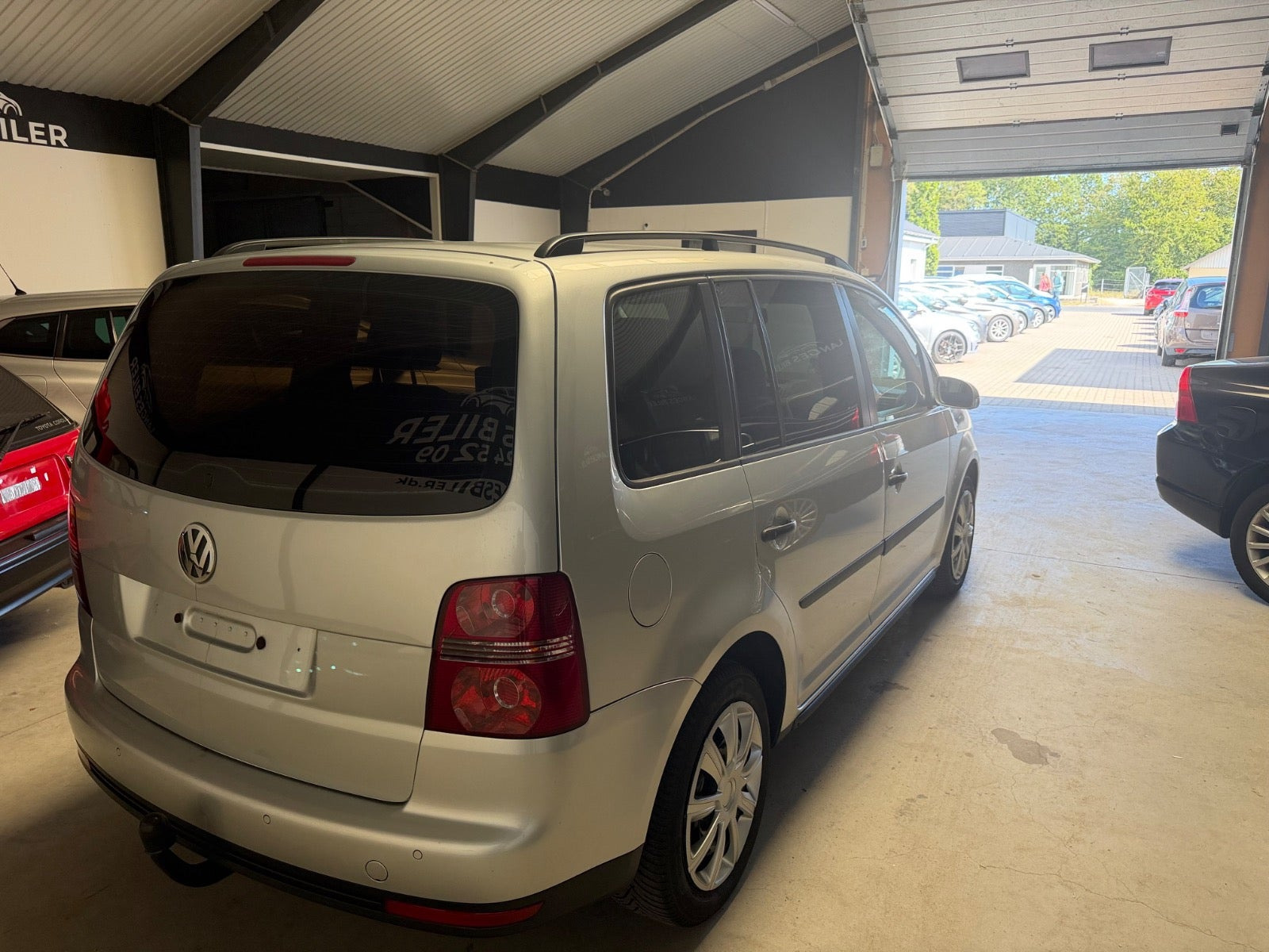 Sølv VW Touran fra 2007
