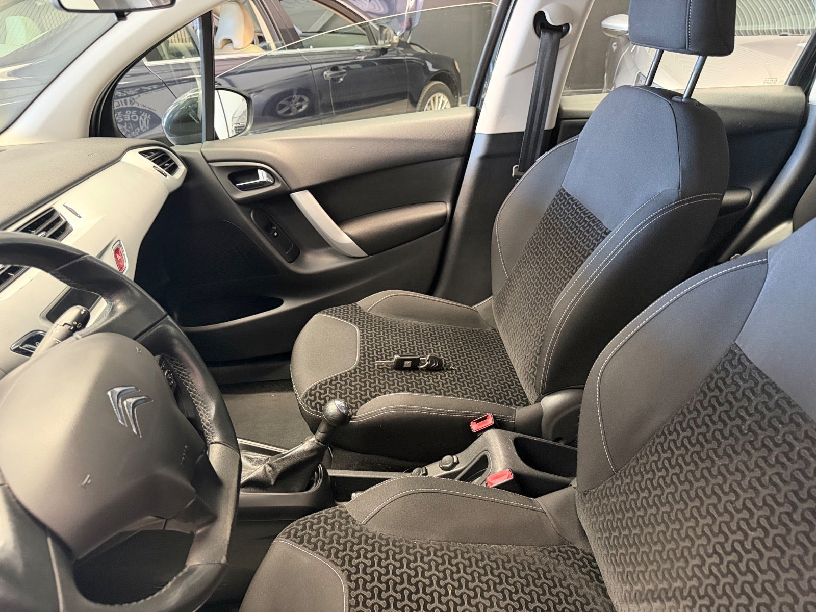 Sort Citroën C3 fra 2011