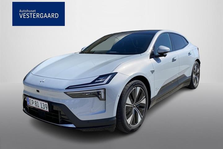 Hvid Polestar 4 fra 2026