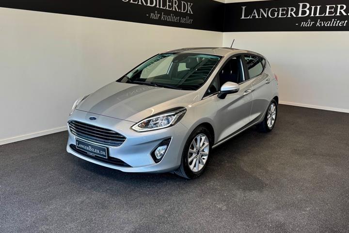 Sølv Ford Fiesta fra 2018