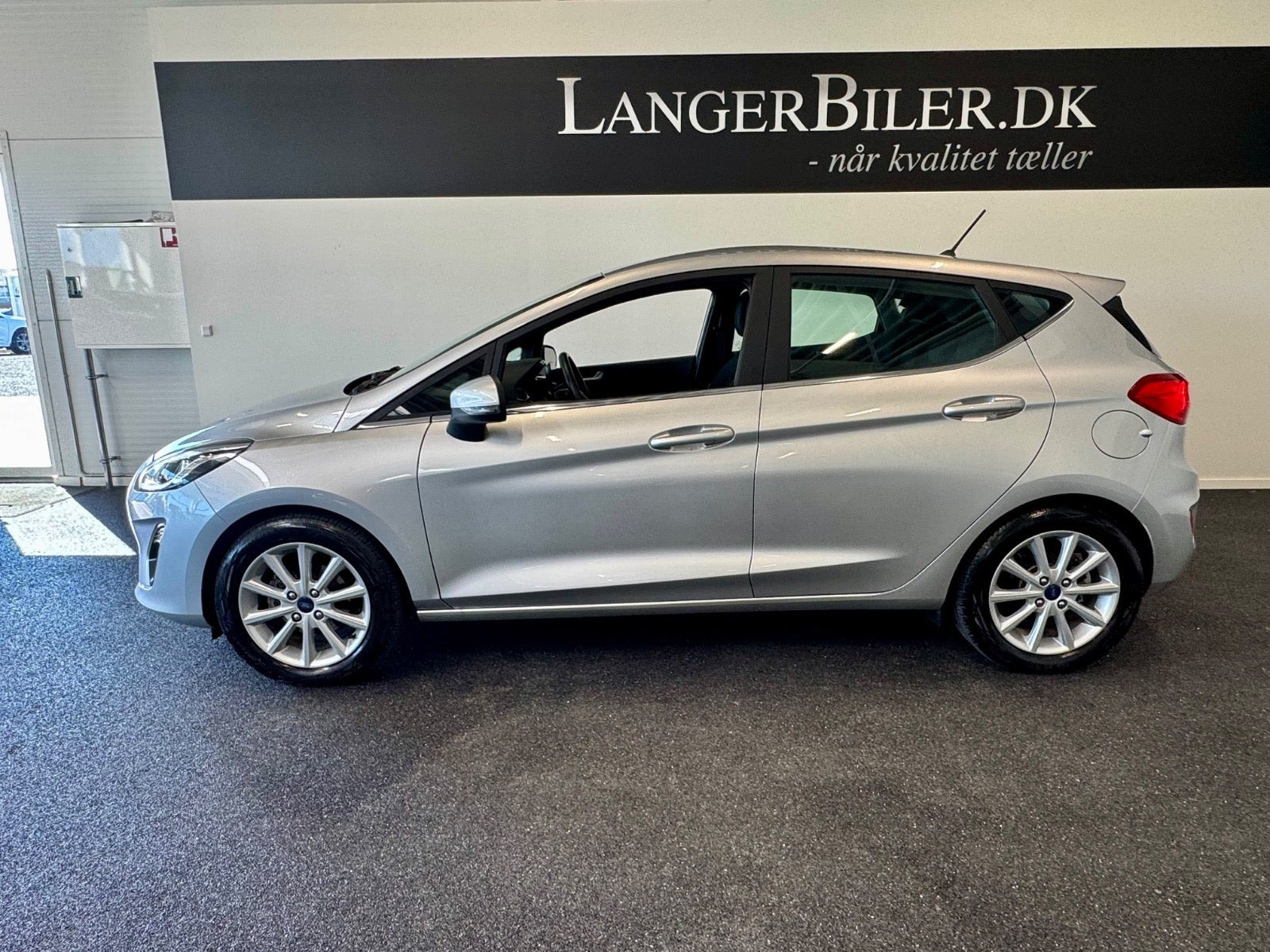 Sølv Ford Fiesta fra 2018