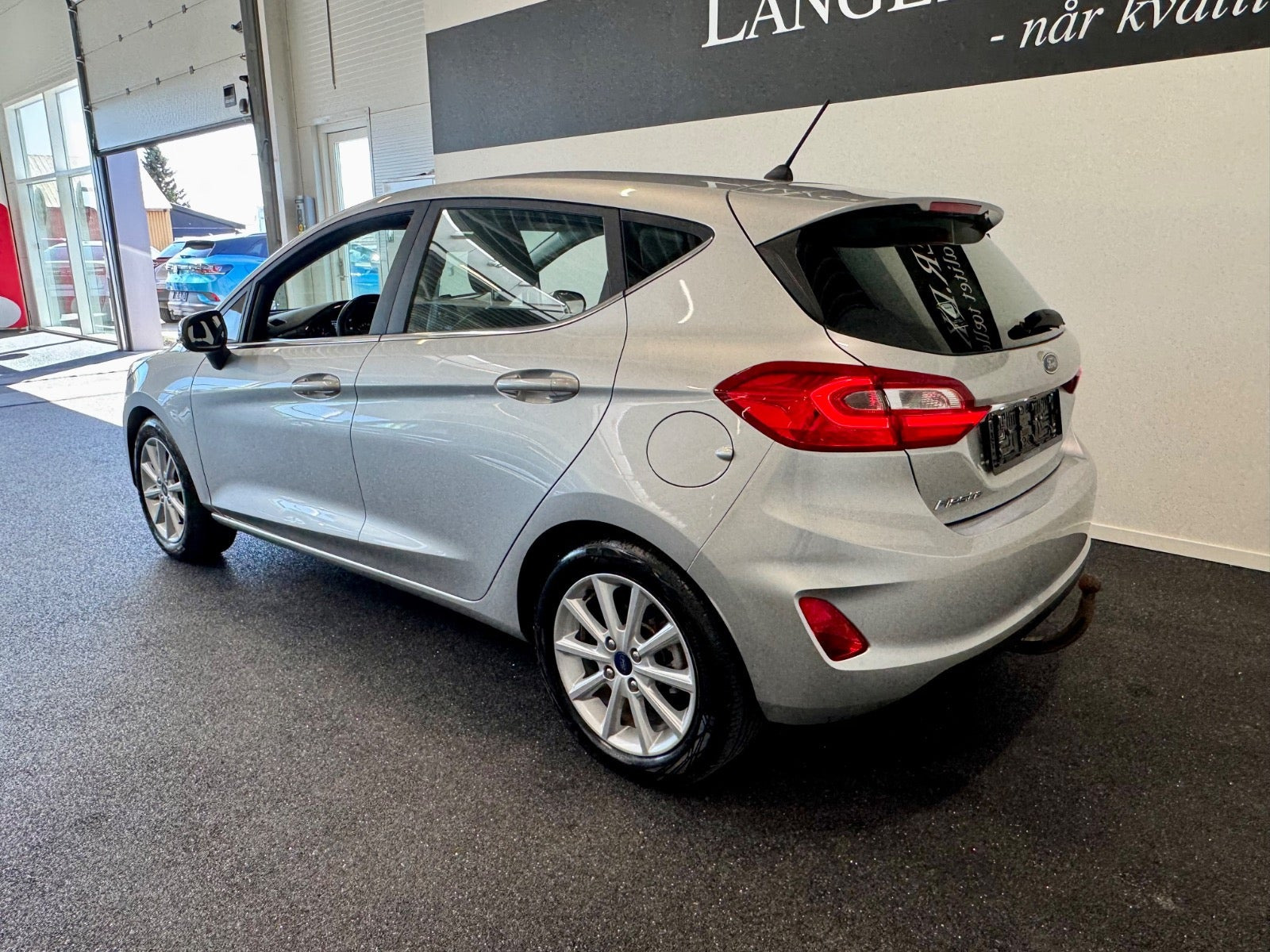 Sølv Ford Fiesta fra 2018