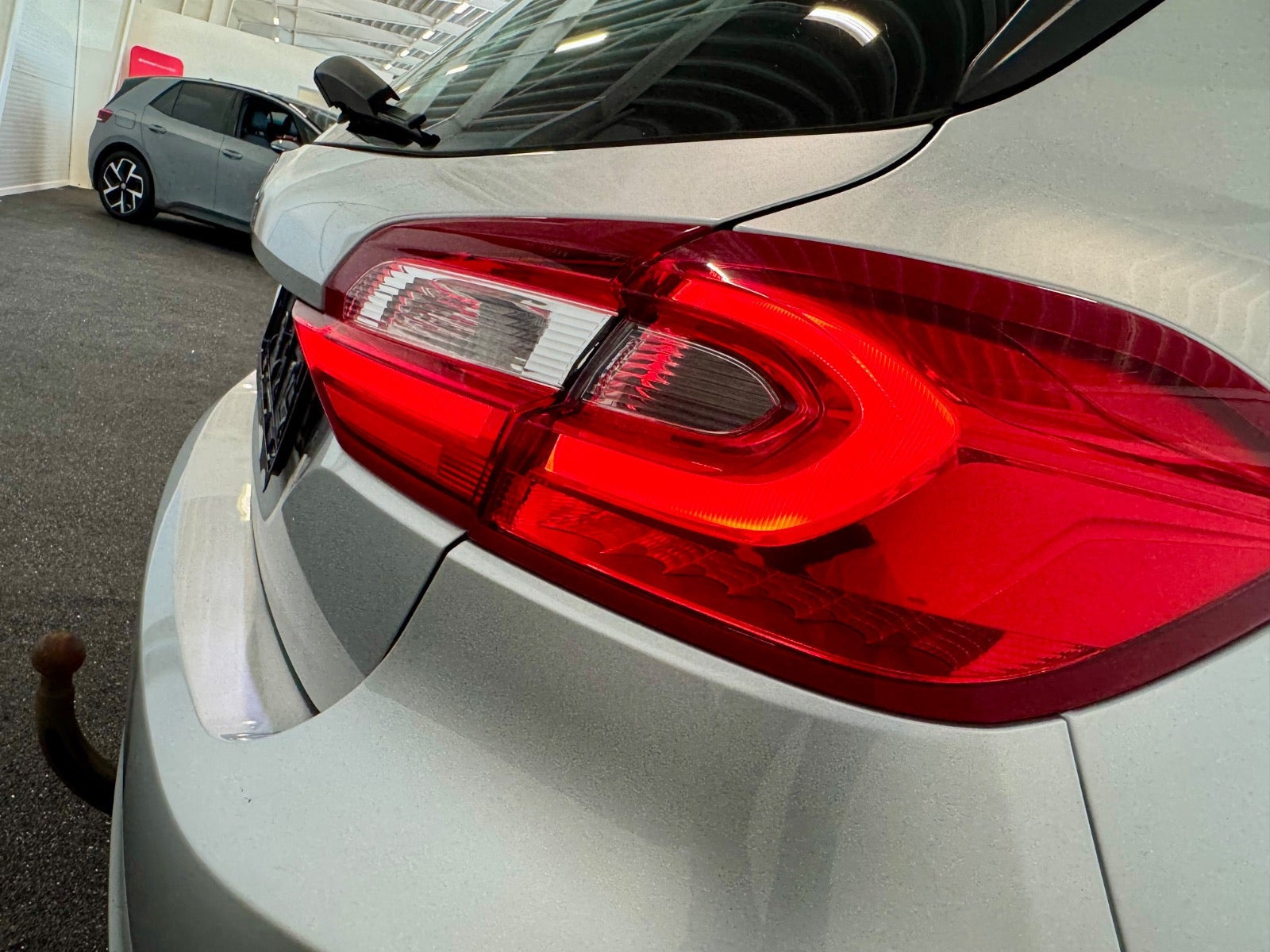 Sølv Ford Fiesta fra 2018