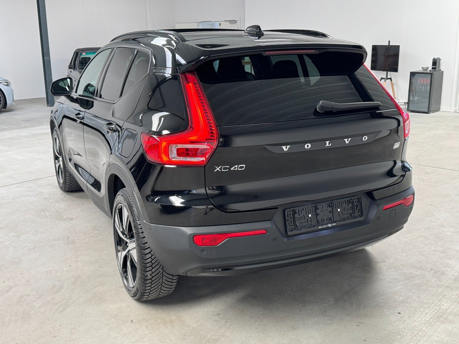 Sort Volvo XC40 fra 2022
