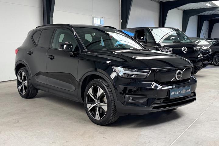 Sort Volvo XC40 fra 2022