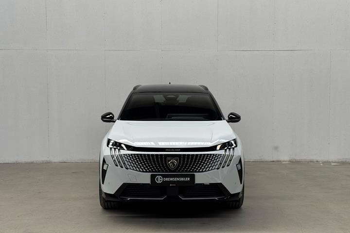 Hvid Peugeot e-5008 fra 2025