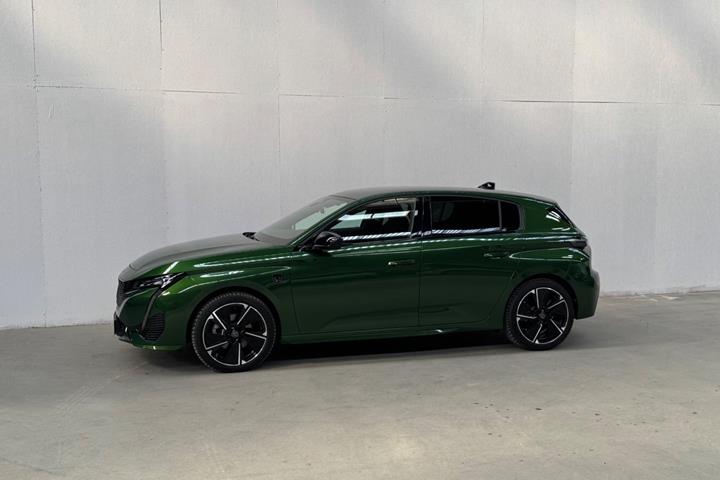 Grøn Peugeot E-308 fra 2024