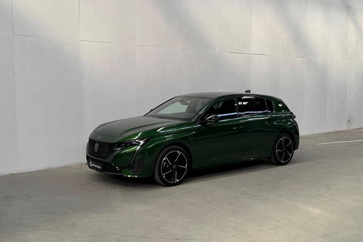 Grøn Peugeot E-308 fra 2024