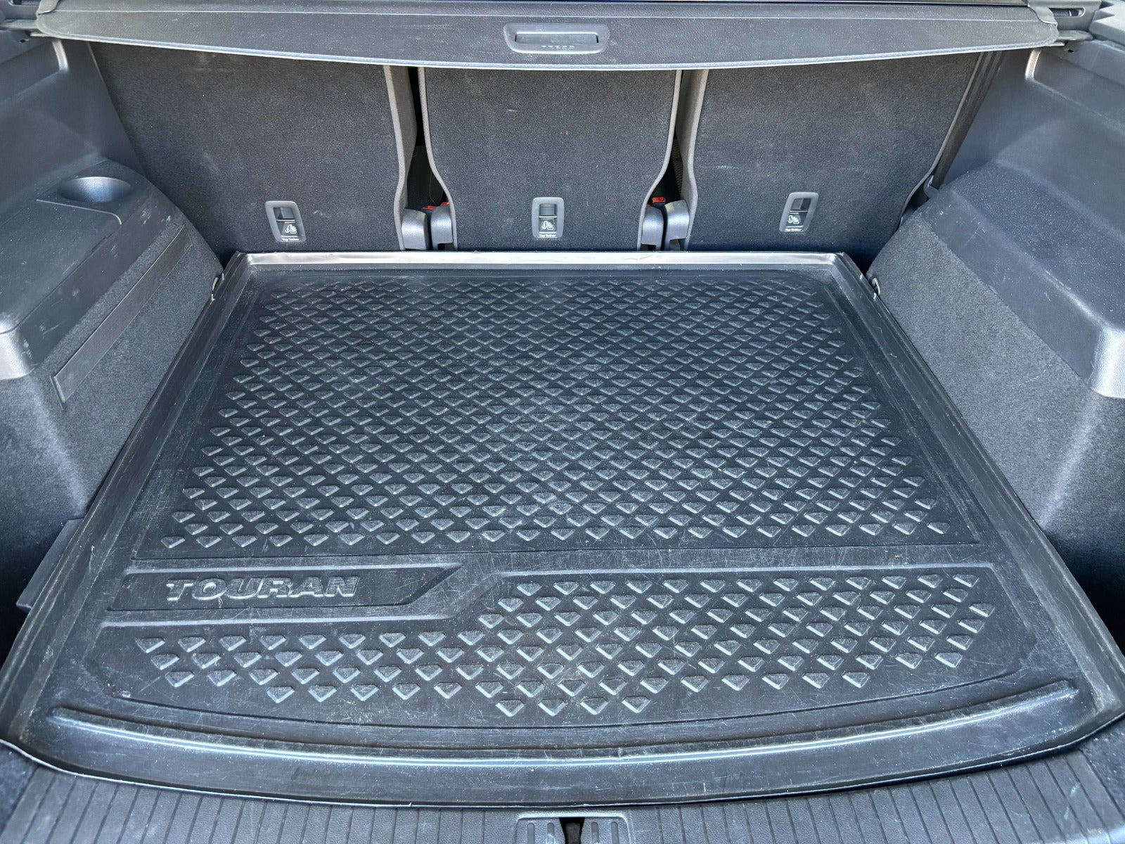 Brun VW Touran fra 2018