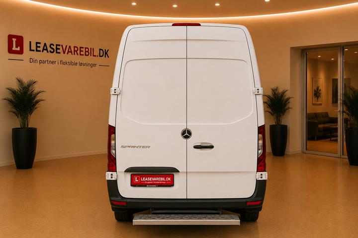 Hvid Mercedes eSprinter 312 fra 2021