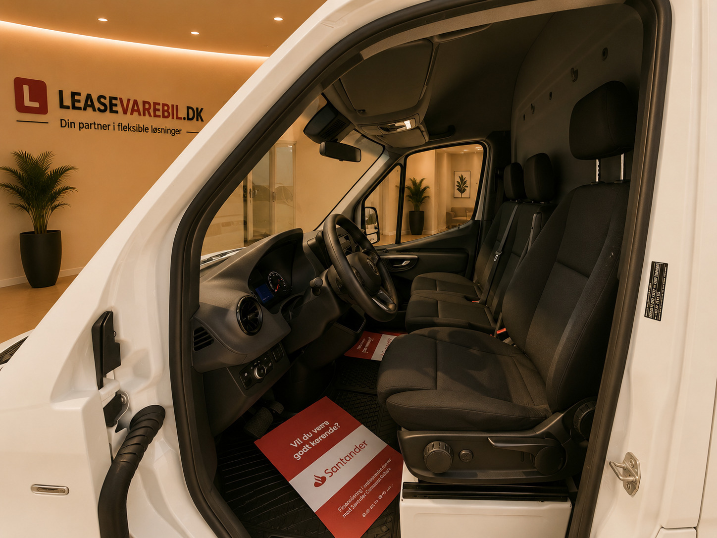 Hvid Mercedes eSprinter 312 fra 2021