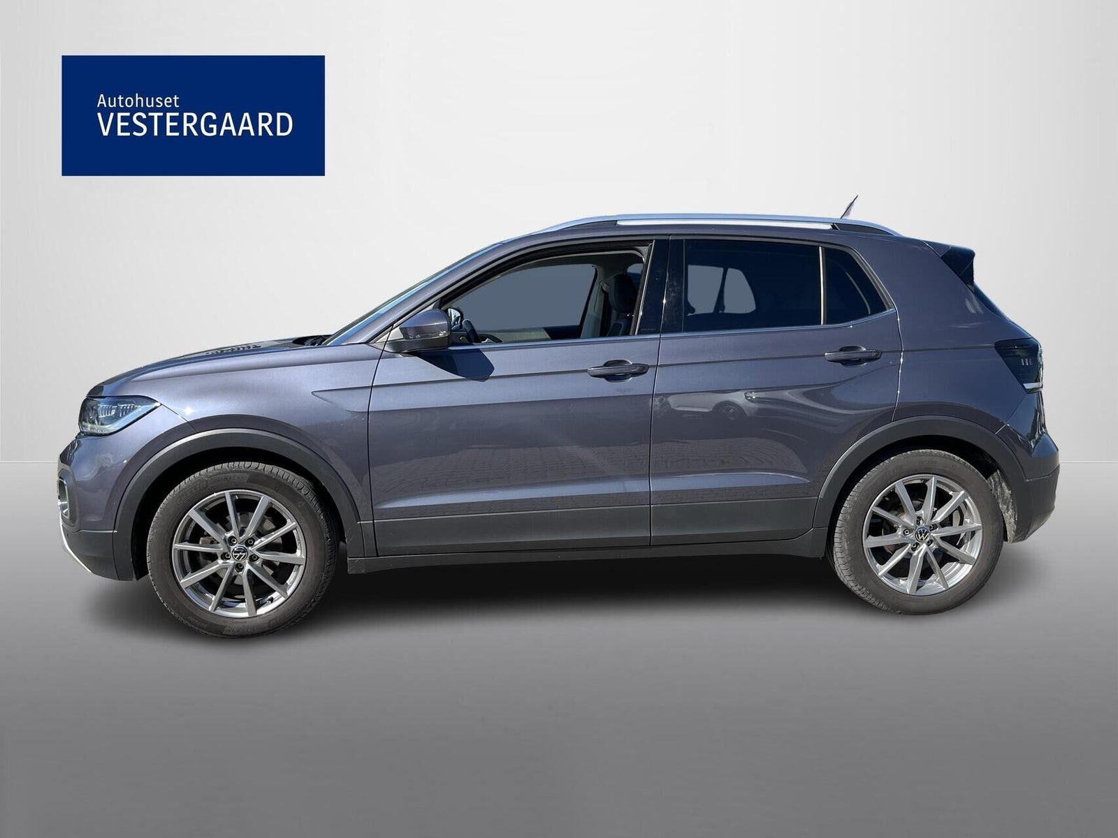 Grå VW T-Cross fra 2022