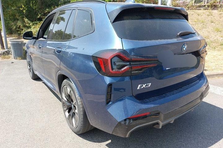 undefined BMW iX3 fra 2022