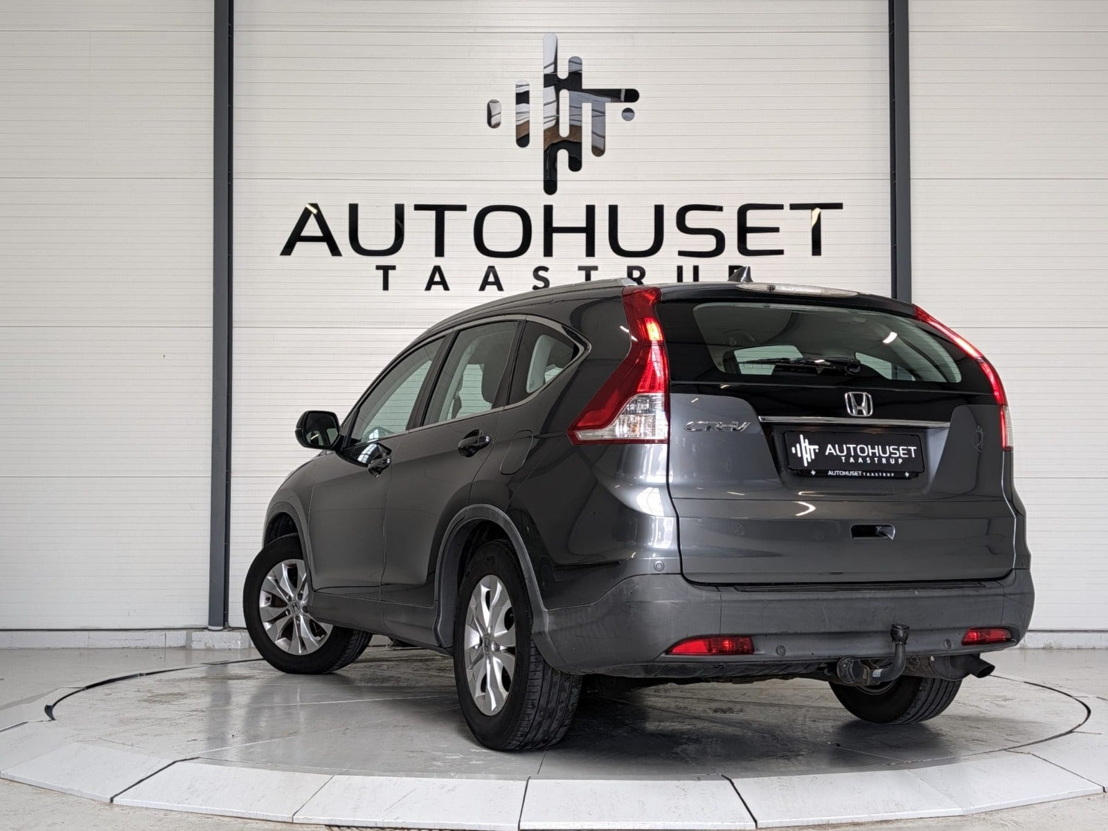 Grå Honda CR-V fra 2014