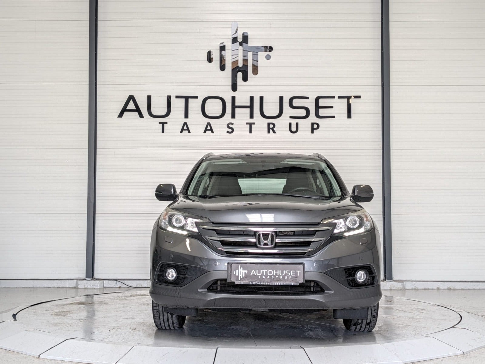 Grå Honda CR-V fra 2014