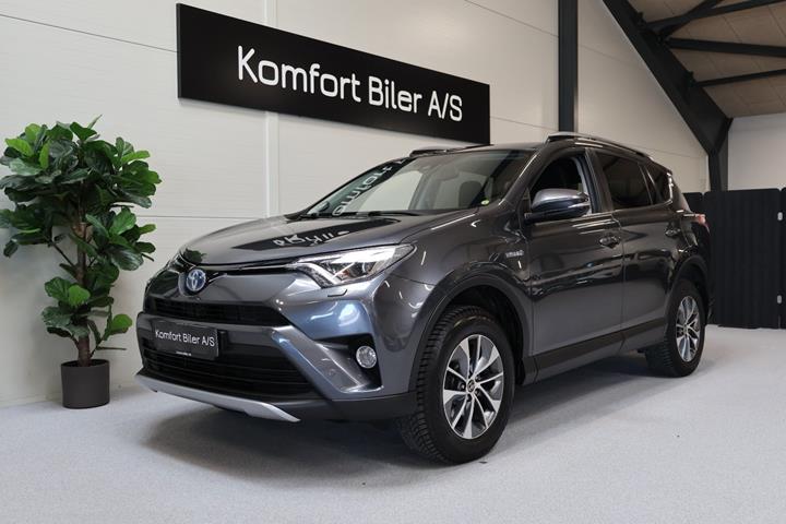 Grå Toyota RAV4 fra 2016