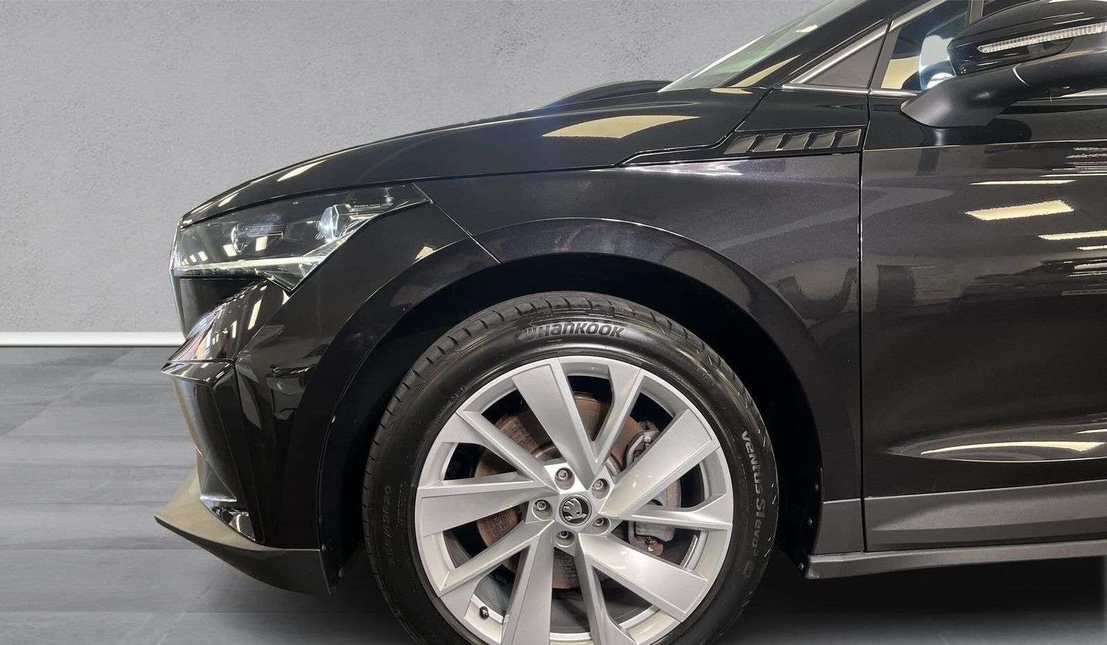 Sort Skoda Enyaq fra 2021