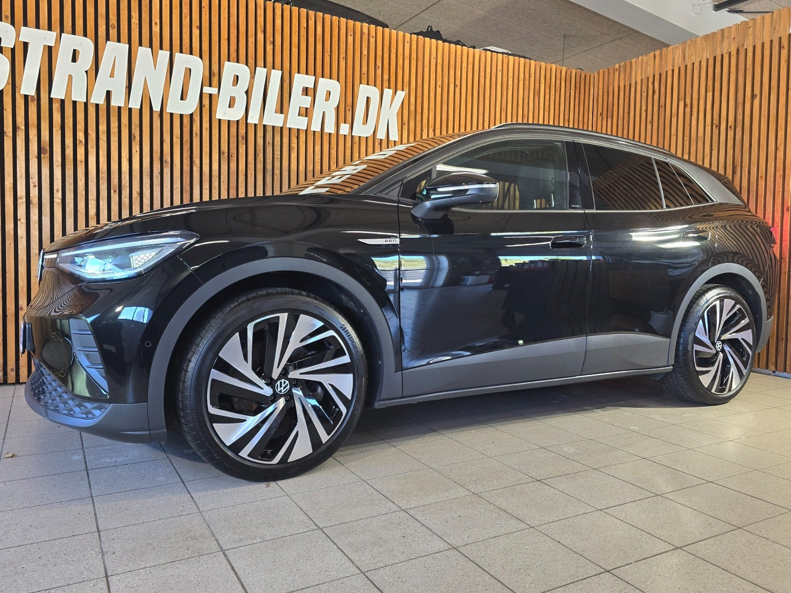 Grøn VW ID.4 fra 2023