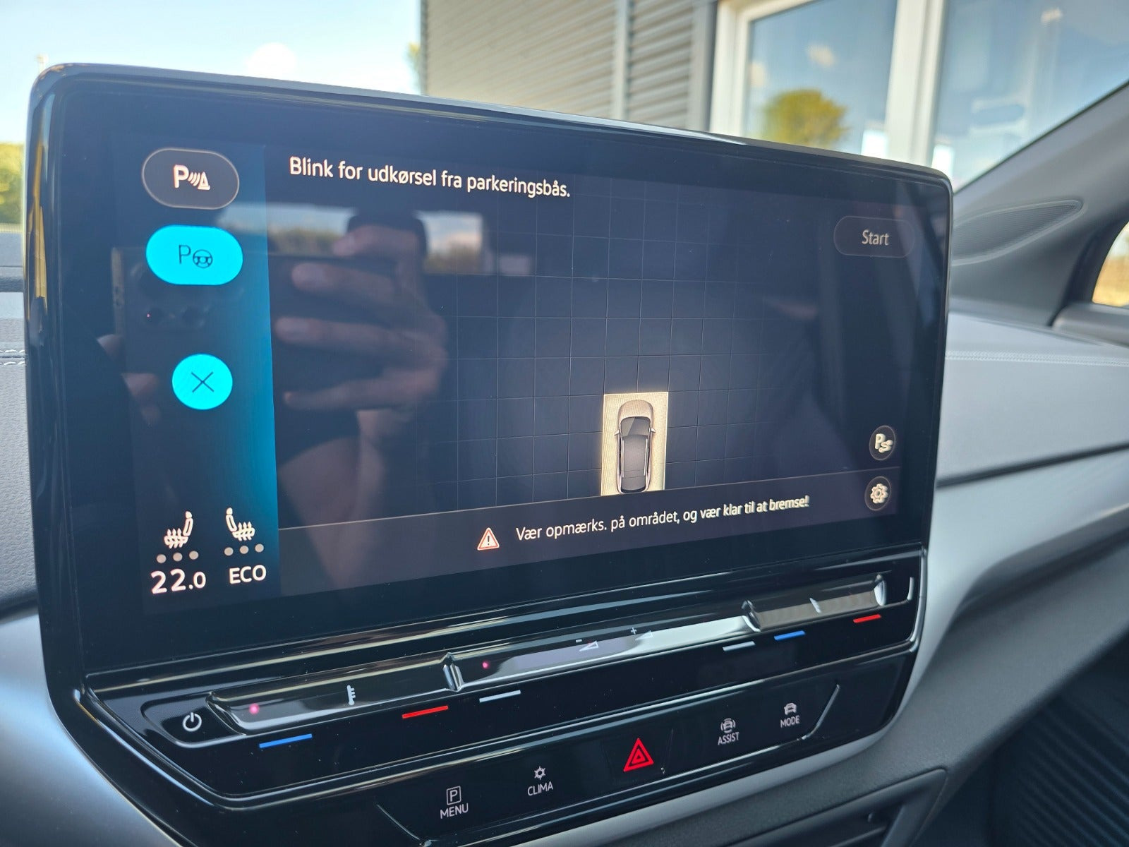 Grøn VW ID.4 fra 2023