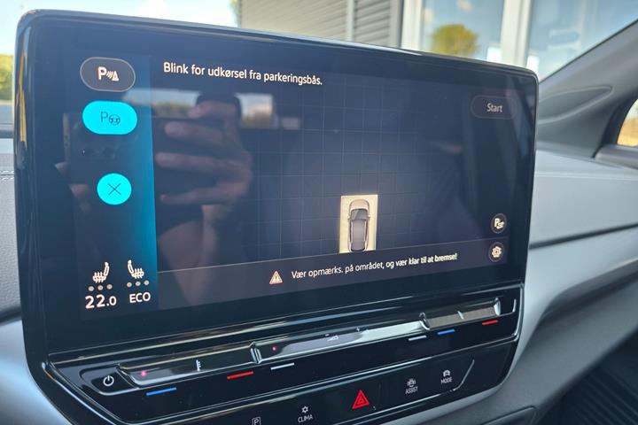 Grøn VW ID.4 fra 2023