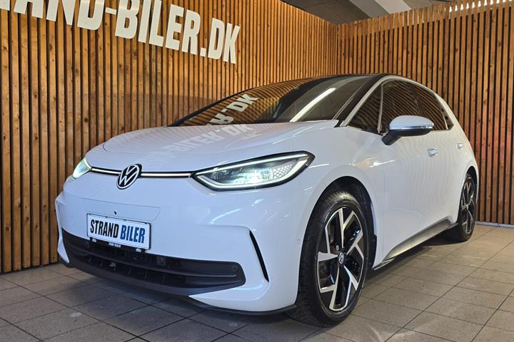 Hvid VW ID.3 fra 2023