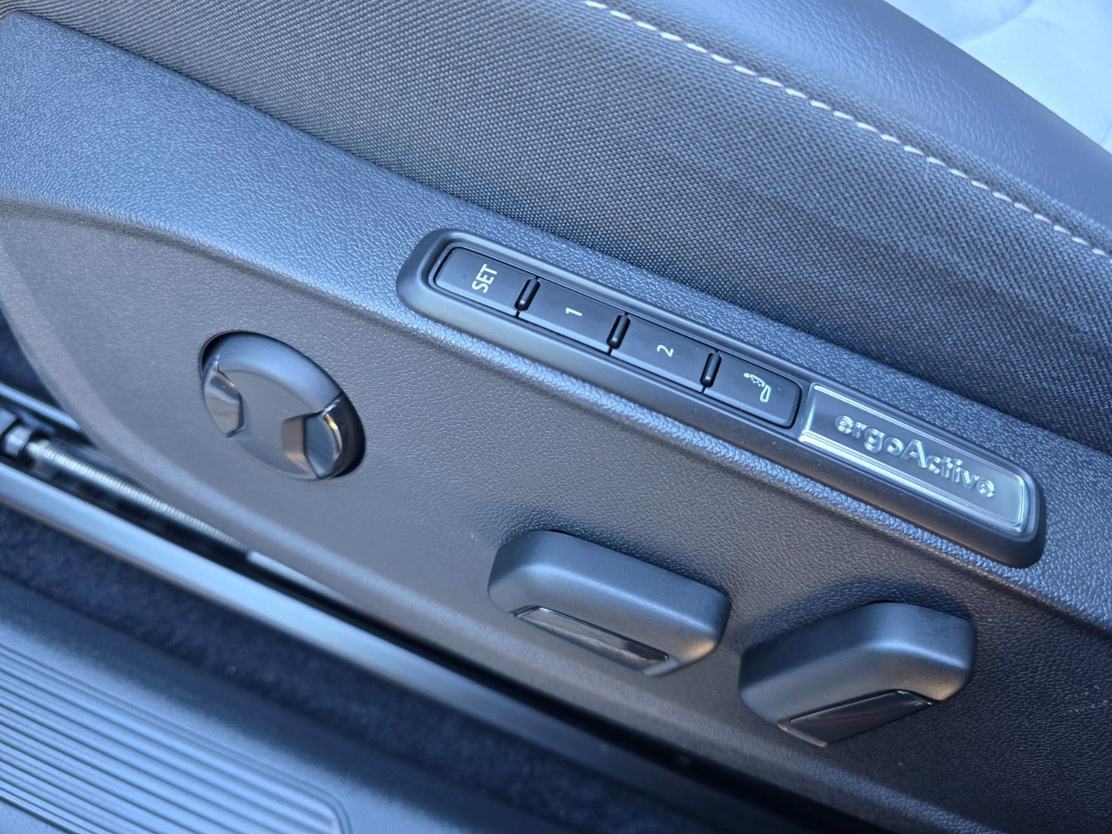 Hvid VW ID.3 fra 2023