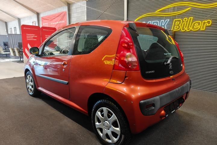 undefined Peugeot 107 fra 2009