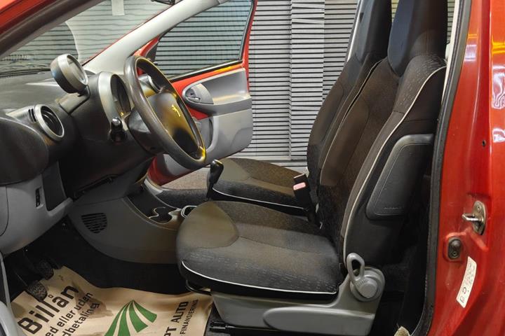 undefined Peugeot 107 fra 2009