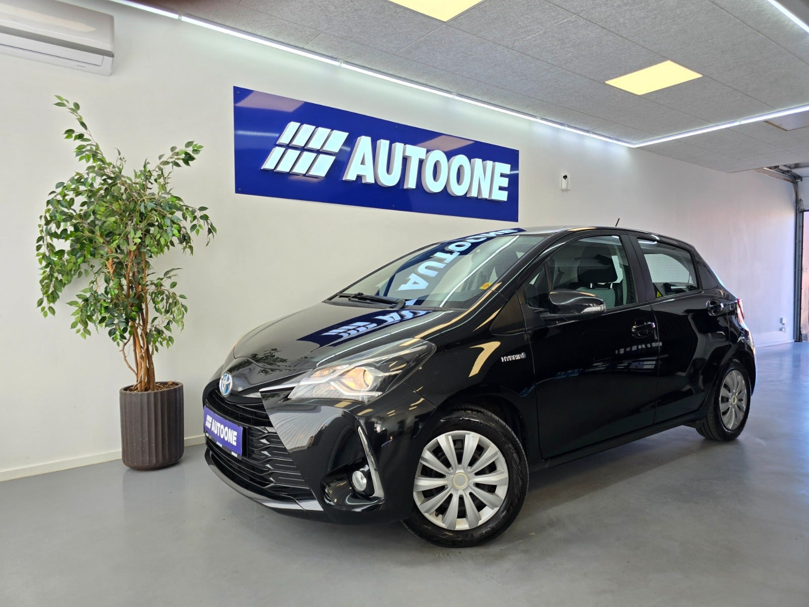 Toyota Yaris 1,5 Hybrid H2 e-CVT