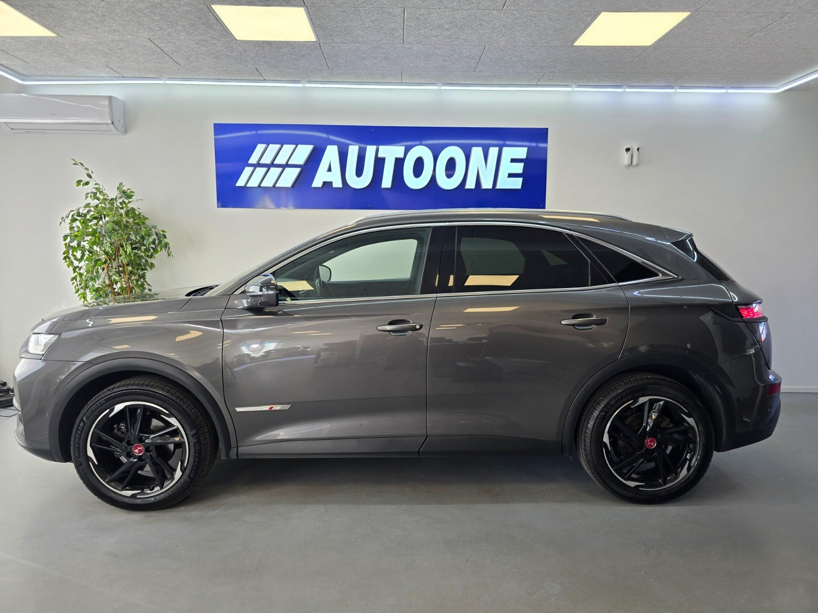 Grå DS DS 7 CrossBack fra 2018