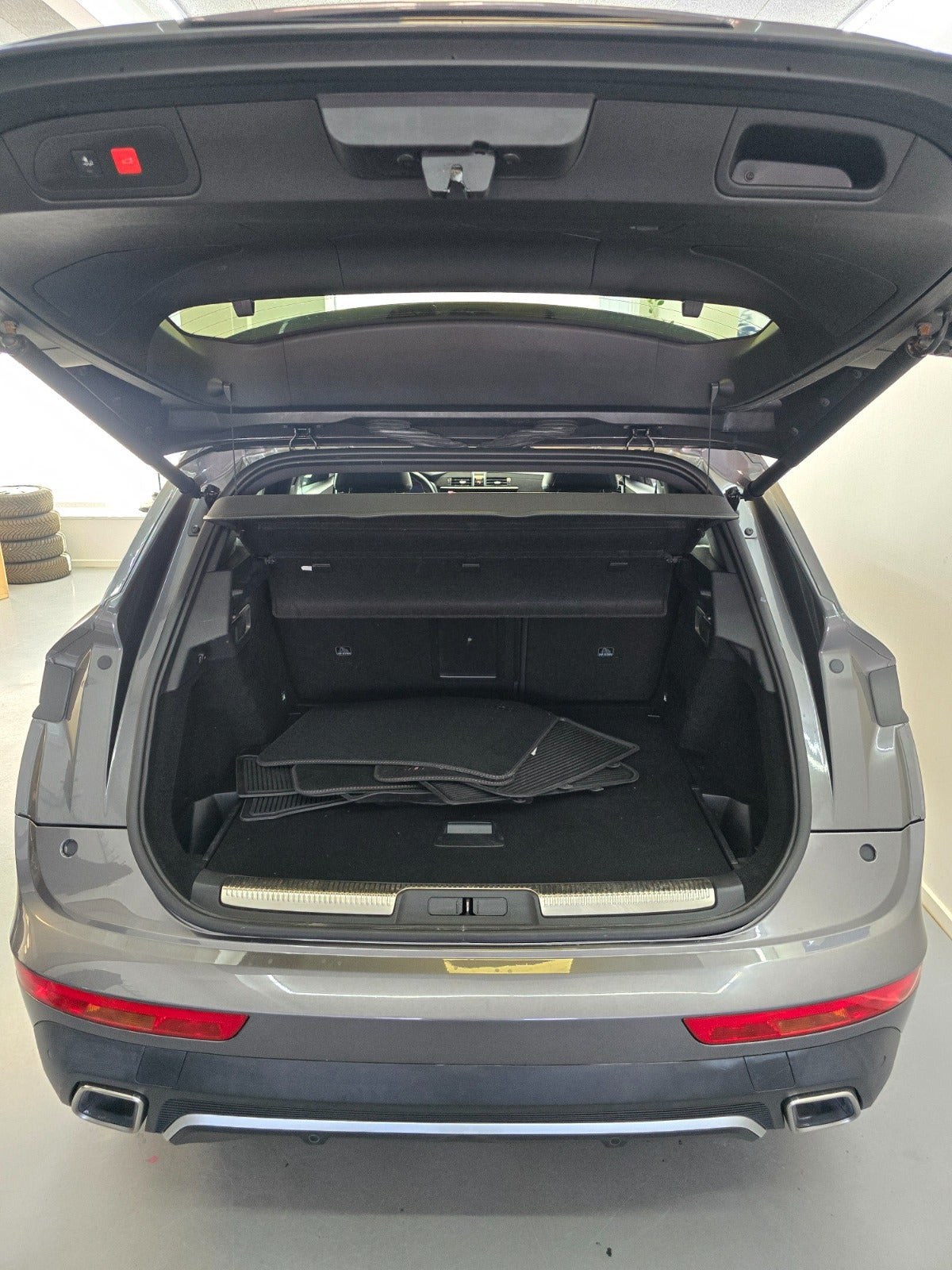 Grå DS DS 7 CrossBack fra 2018