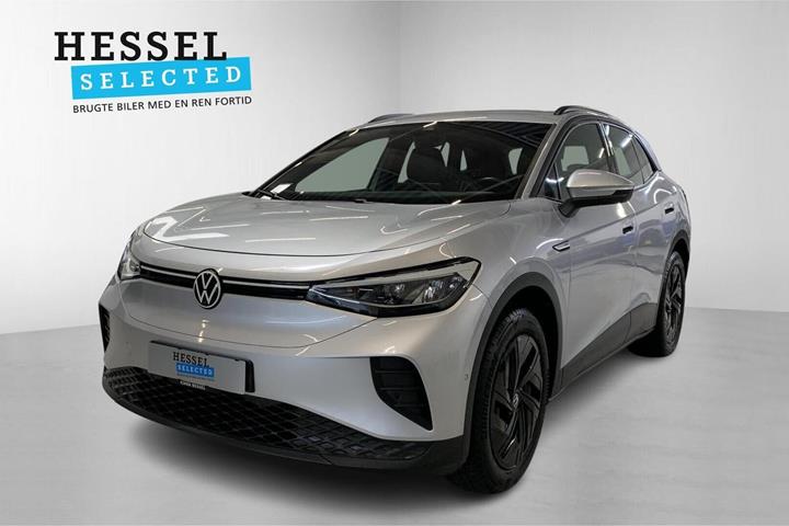 Sølv VW ID.4 fra 2023 set udefra