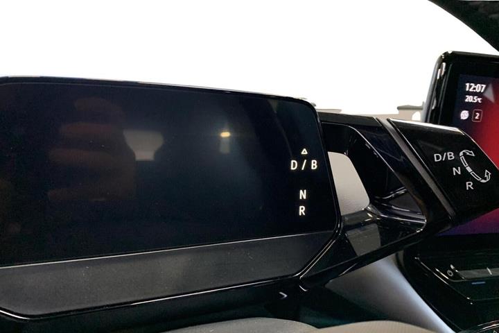 Sølv VW ID.4 fra 2023