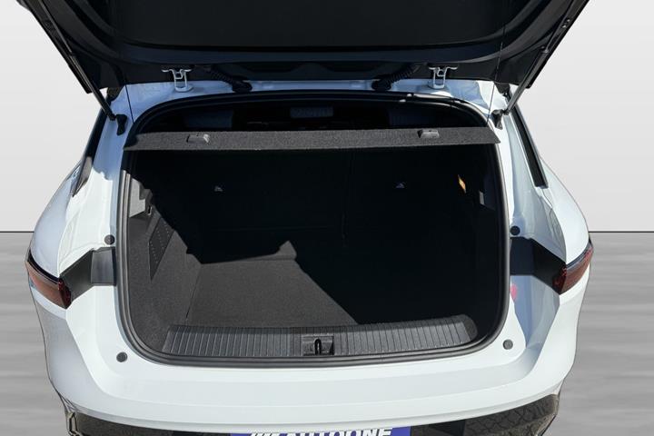 Hvid Renault Megane E-Tech fra 2023