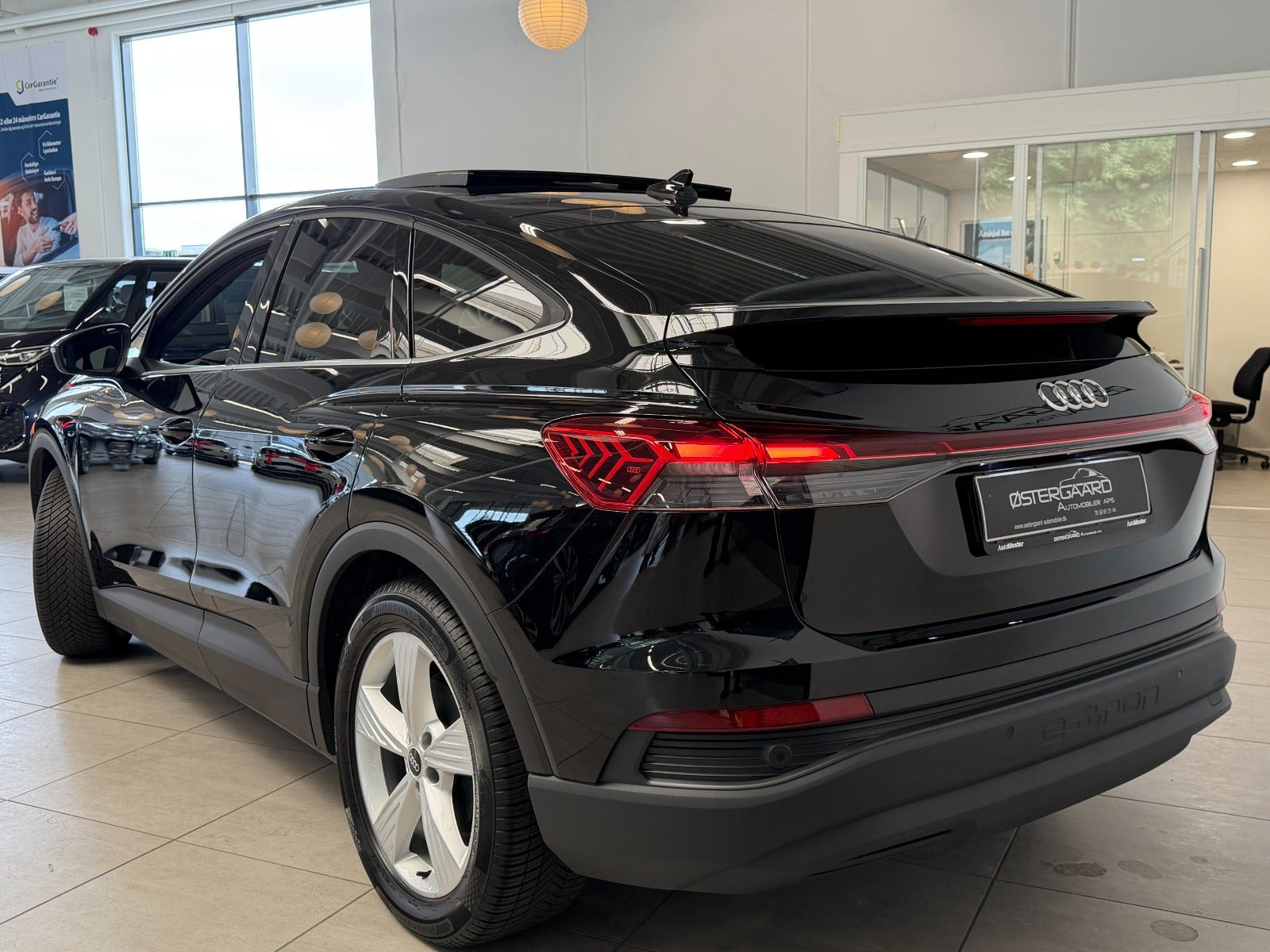 Sort Audi Q4 e-tron fra 2023