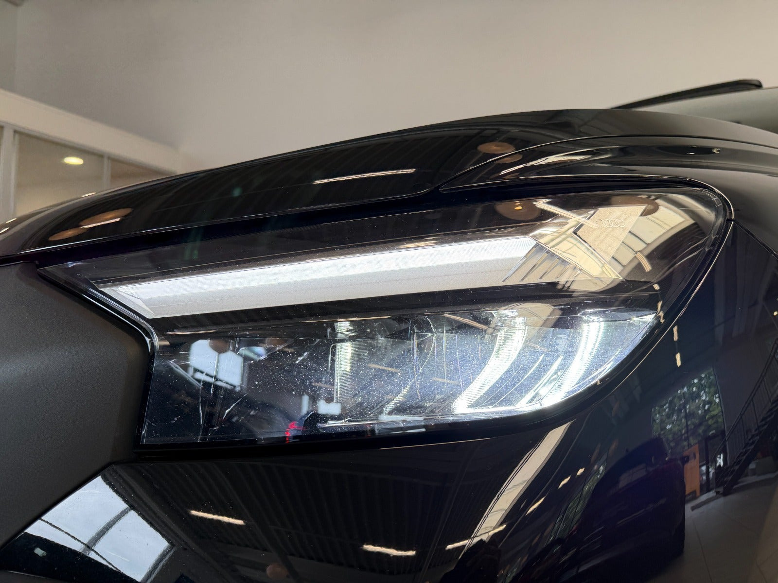 Sort Audi Q4 e-tron fra 2023