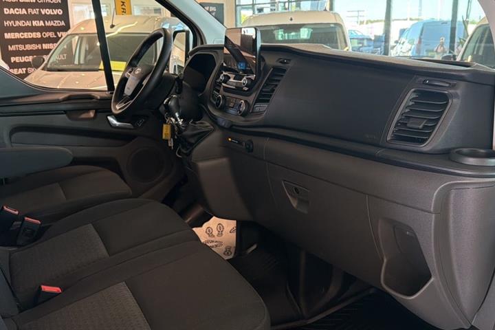Hvid Ford Transit Custom 300 L1 fra 2023