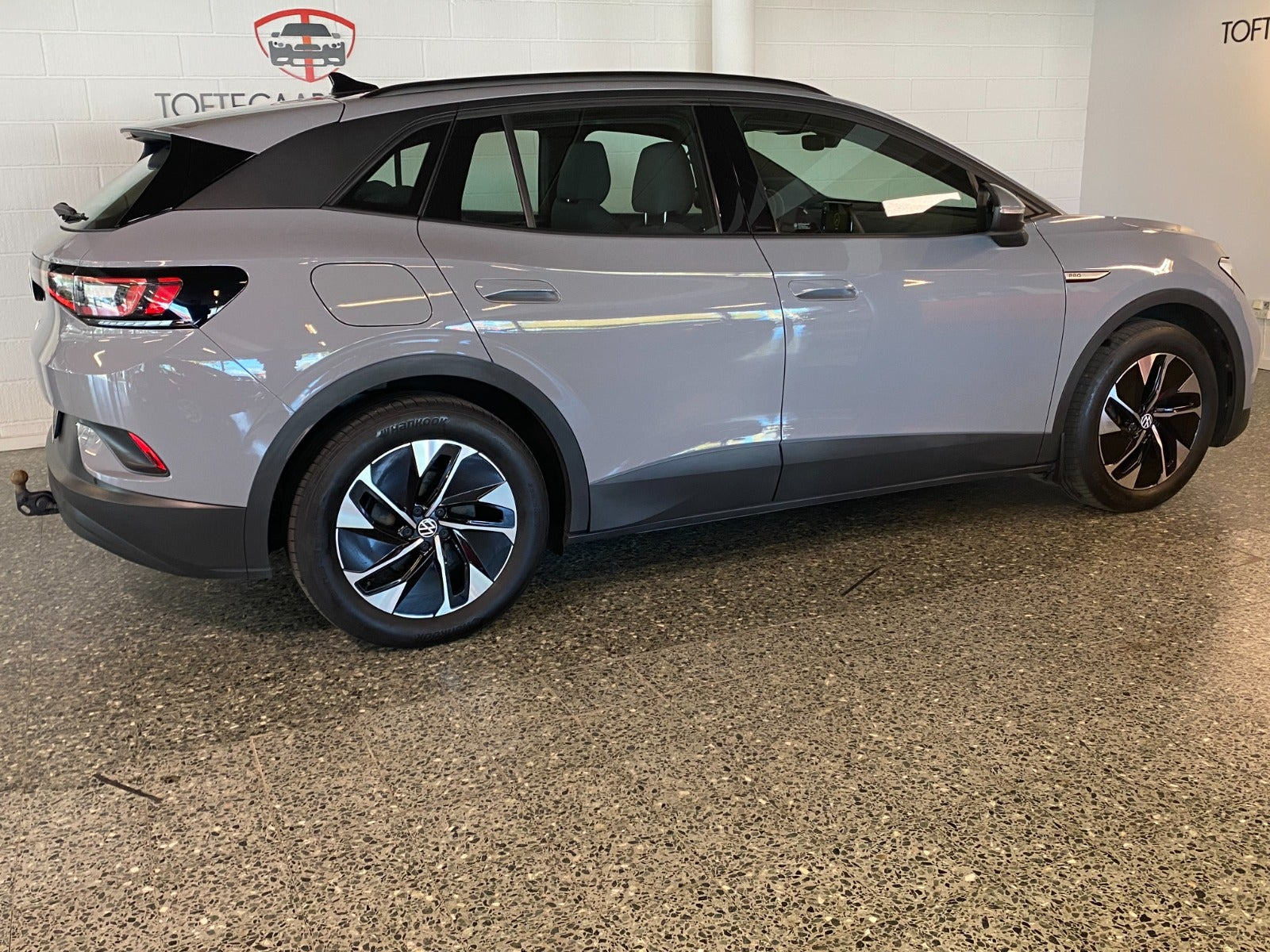 Grå VW ID.4 fra 2022