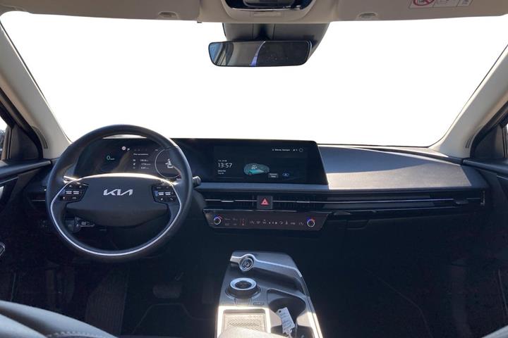 Sort Kia EV6 fra 2023