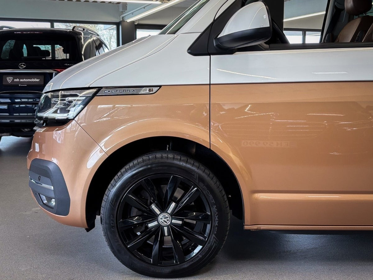 Hvid VW California fra 2023