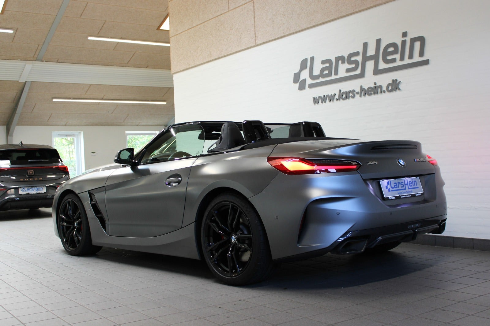 Sort BMW Z4 fra 2023