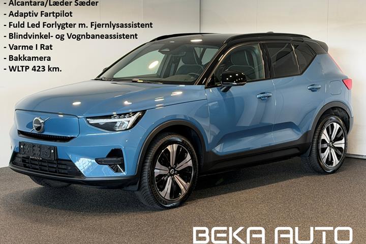 Blå Volvo XC40 fra 2023