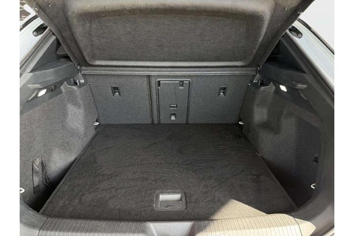 Hvid VW ID.4 fra 2022