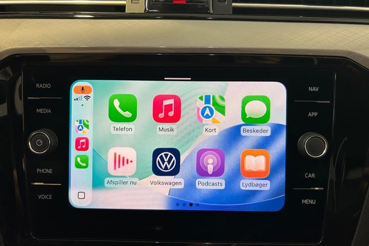 Hvid VW Passat fra 2019