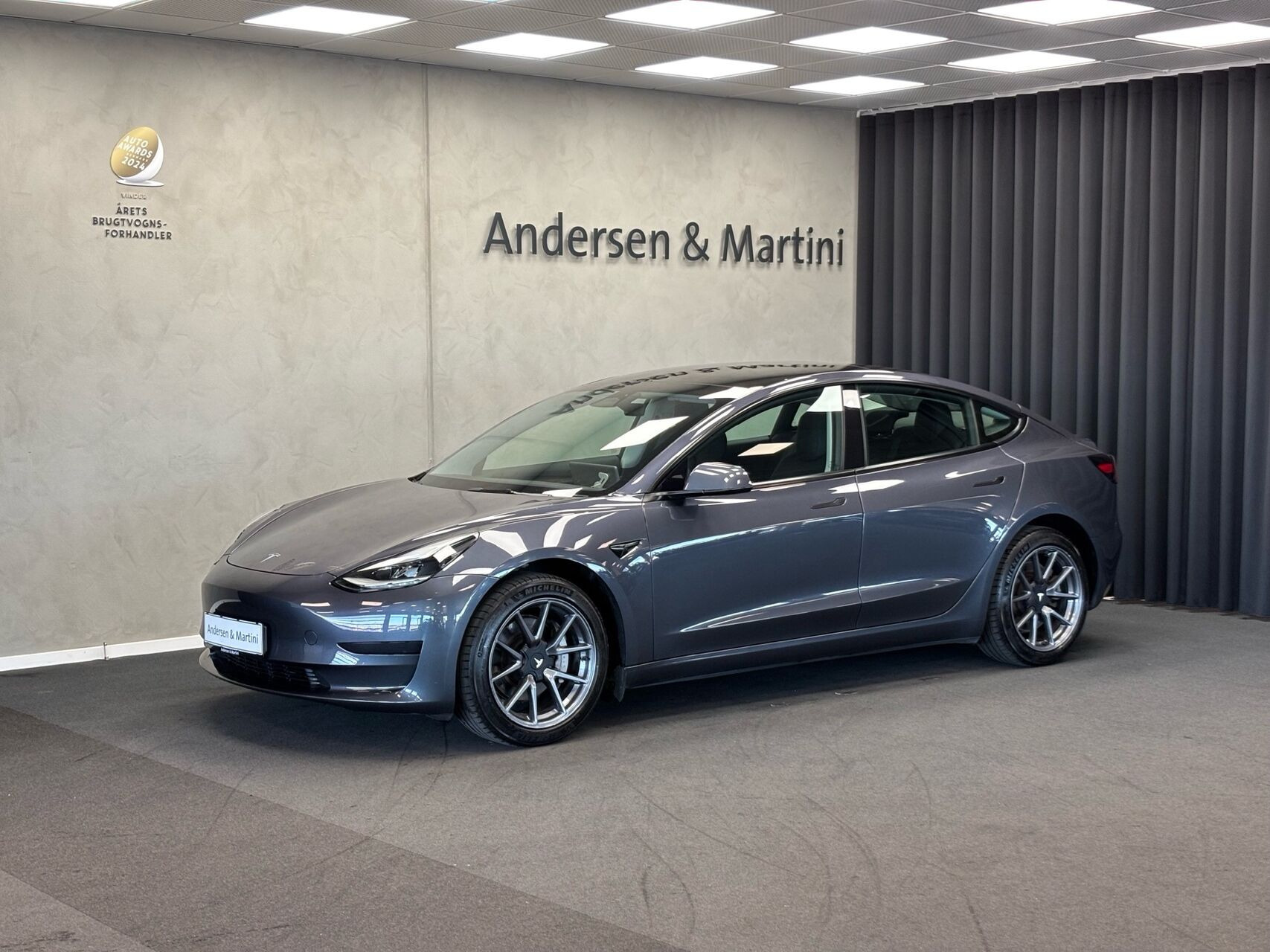 Tesla Model 3 EL 283HK Aut.