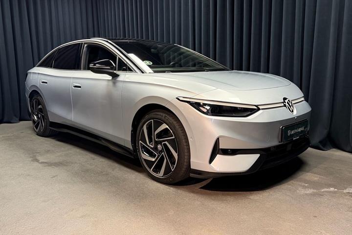 Sølv VW ID.7 fra 2024