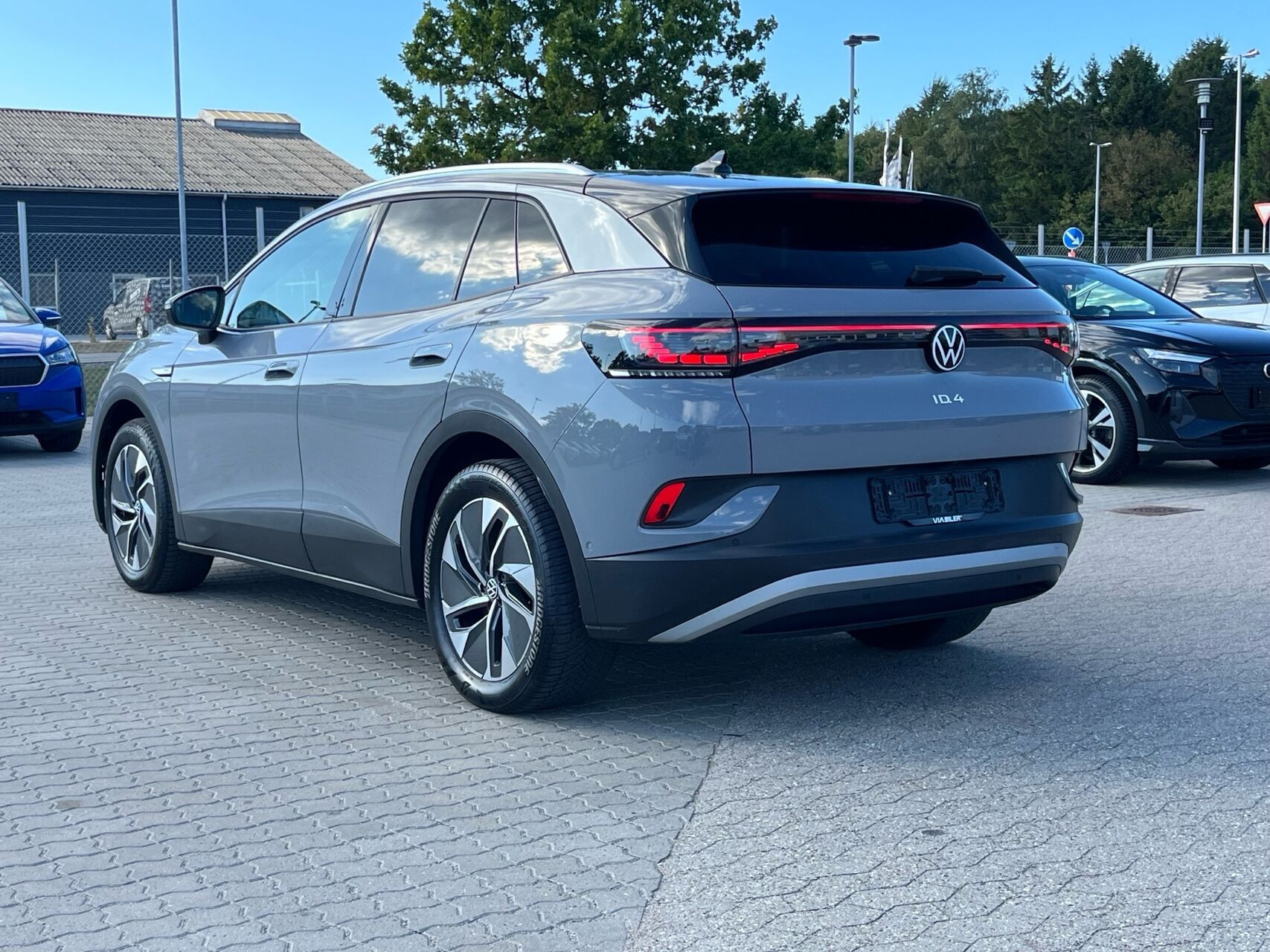 Grå VW ID.4 fra 2023
