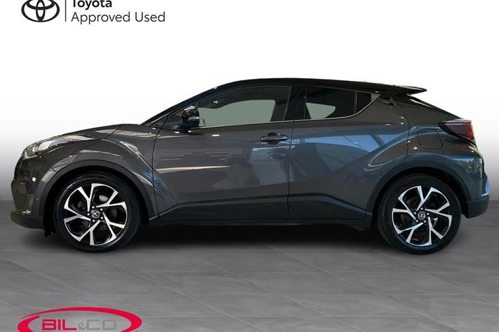 Grå Toyota C-HR fra 2019